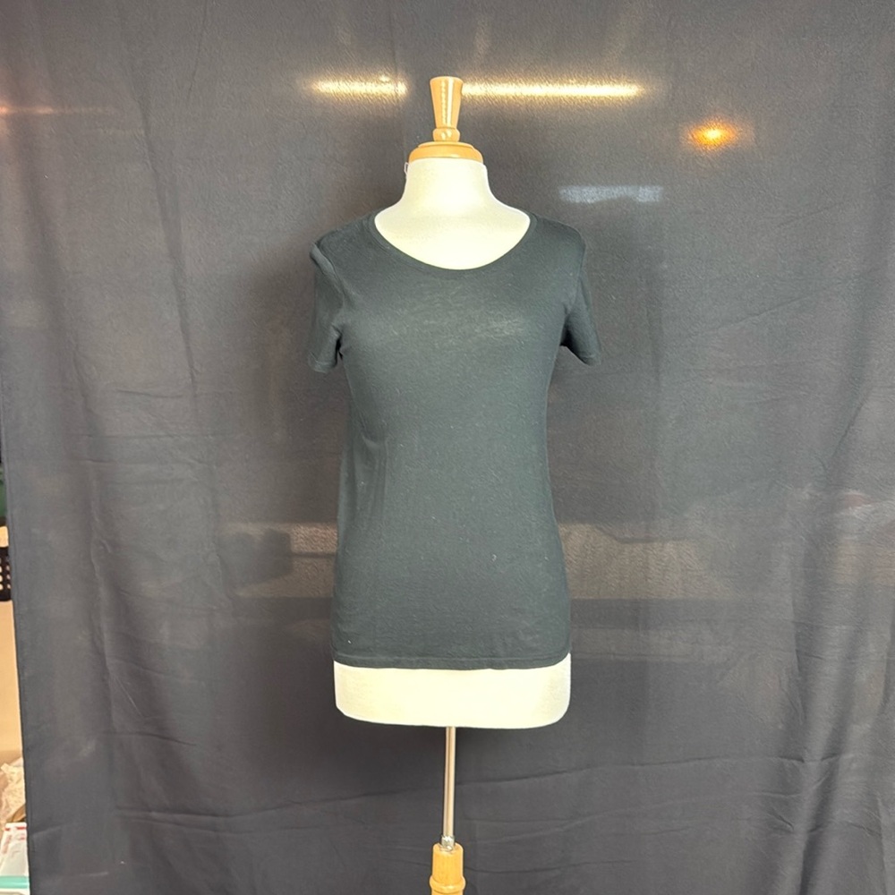 Gap Black Favorite Tee